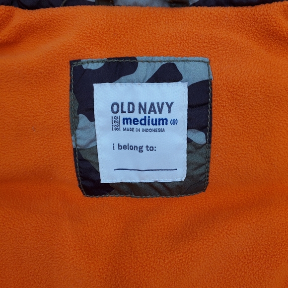 Old Navy Camouflage Puffer Vest with Vibrant Lining Boys M/8 Juniors - Picture 9 of 10